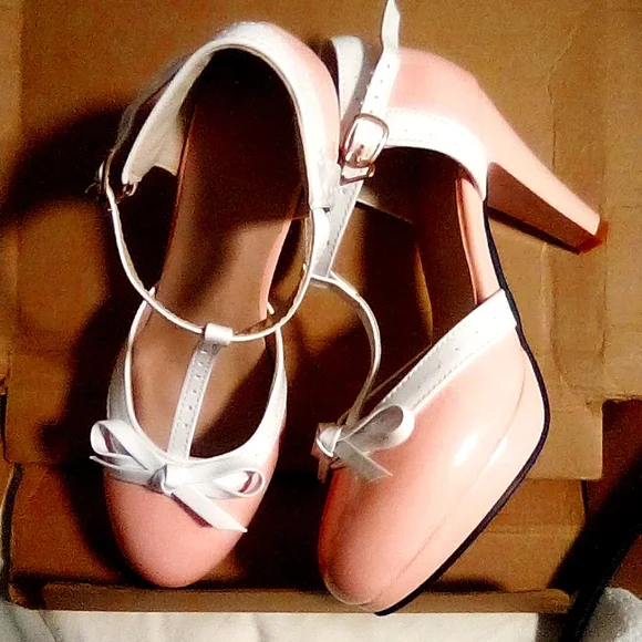 Custom Designed "Sweetheart Pink" Chunky Rockabilly Platform Heels - Picture 3 of 4